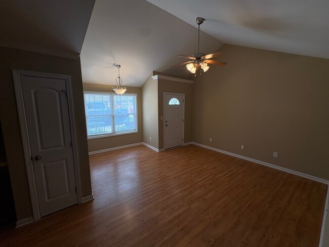 Photo - 163 Browns Rd