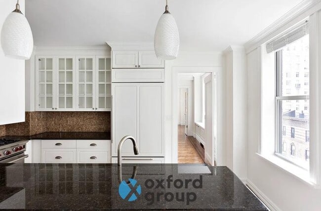Photo - East 80th Street