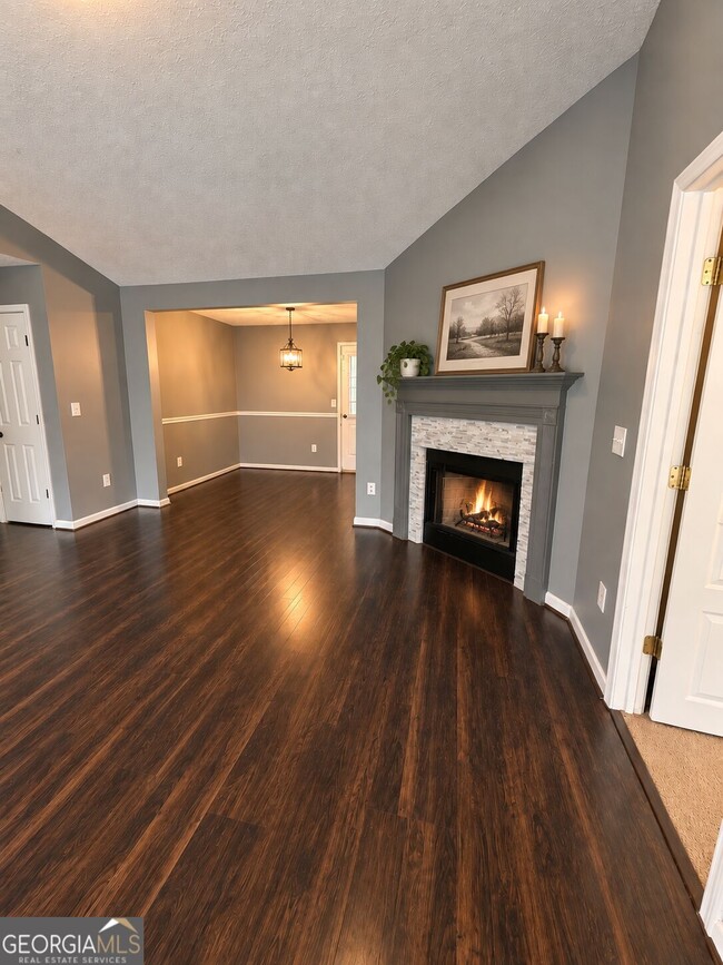 201 Derek Ct