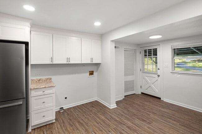 Photo - Updated Cottage on Haw Creek!