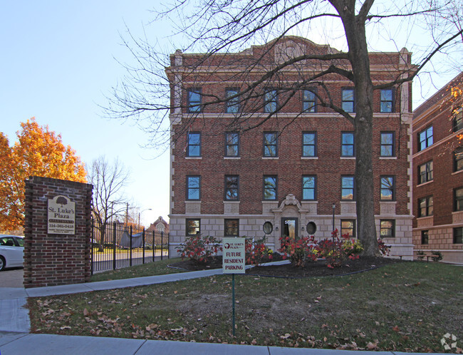 St. Luke's Plaza Apartments - St. Luke's Plaza Apartments