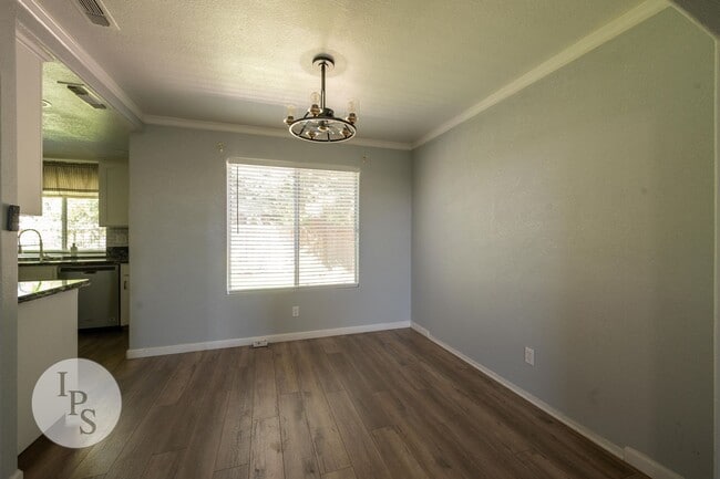 Photo - 9471 N Whitehouse Dr