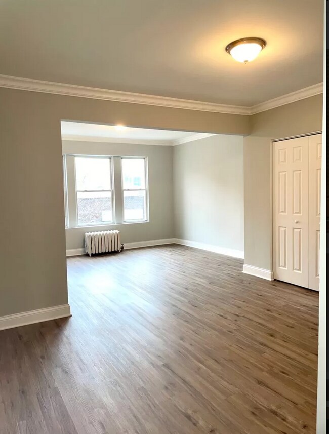 Photo - 3720 N Clark St Unit 2