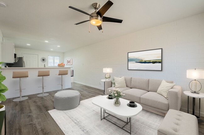 Photo - 1/2 OFF OF 1ST FULL MONTHS RENT FOR LOOK &... Unit 3515-04