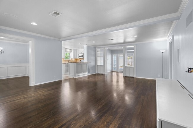 Photo - 1328 Bingle Rd