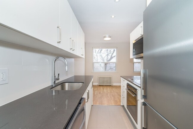 Photo - 12 Bater Ave