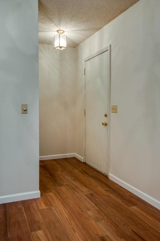 Photo - Coming soon! Nice remodel of townhouse Con...