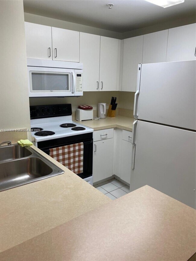 Photo - 185 SE 14th Terrace Unit 1411