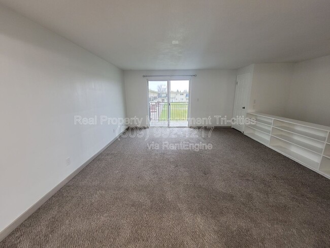 Photo - 1817 Cartmell St Unit 202