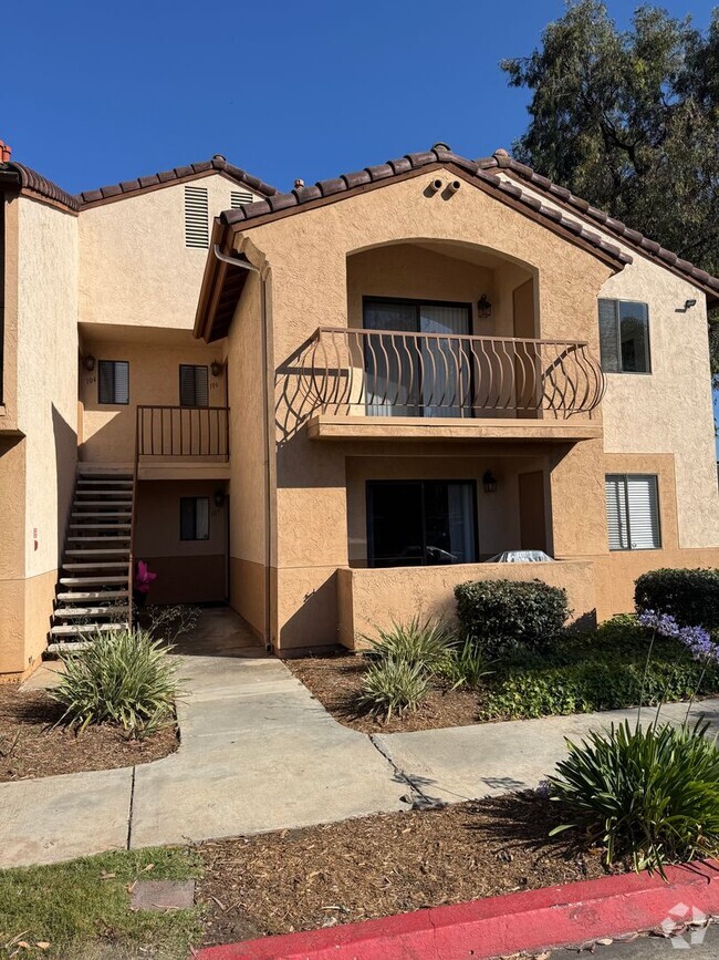 Building Photo - 1 bed 1 ba home Available Now- Rancho San ...
