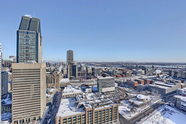 Photo - 1215 Rue Saint-Antoine O Unité SI ID1262041P