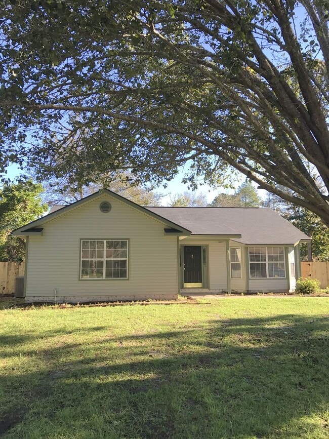 Photo - 611 Demere Street House