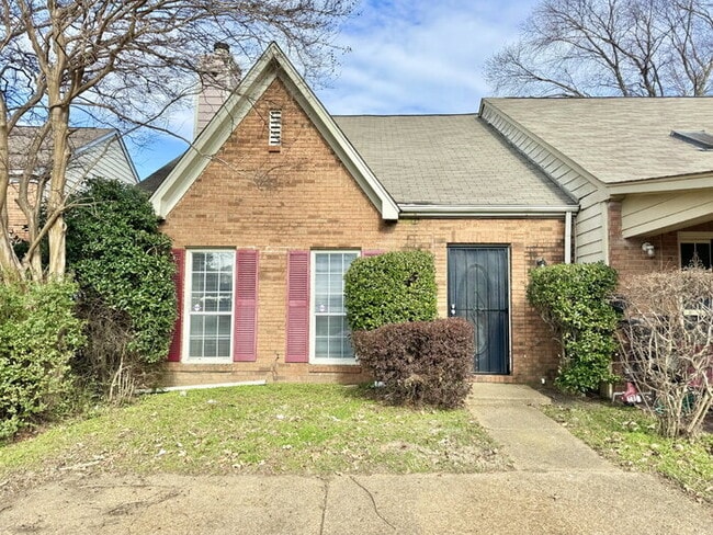 Building Photo - 6564 Whitetail Ln