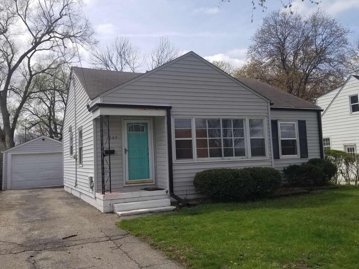 Charming 2 bedroom 1 bath home in Beaverdale area! - Charming 2 bedroom 1 bath home in Beaverdale area!