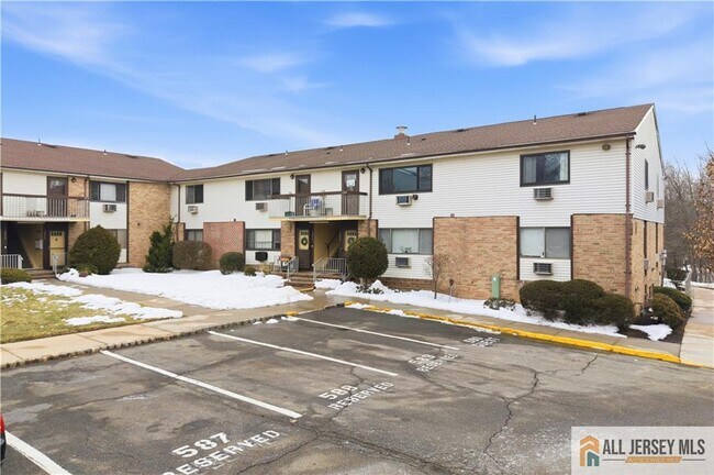 Photo - 1210 Cricket Ln Unit 1210