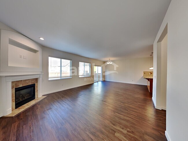 Photo - 11127 184th Street E