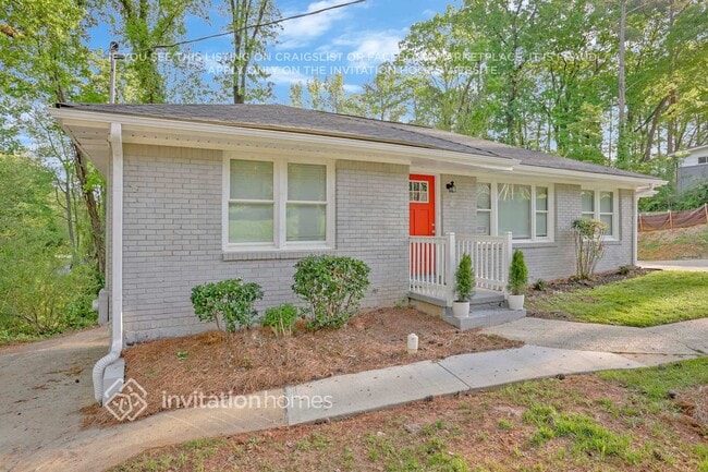 Photo - 2859 Monterey Dr