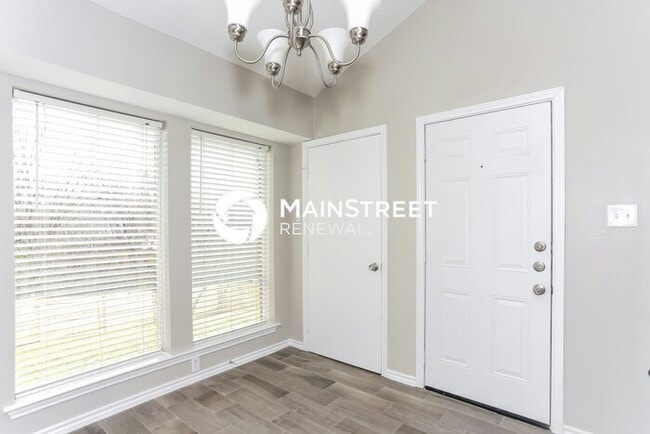 Photo - 4 Bedroom Pet-Friendly Home in Garland, TX...