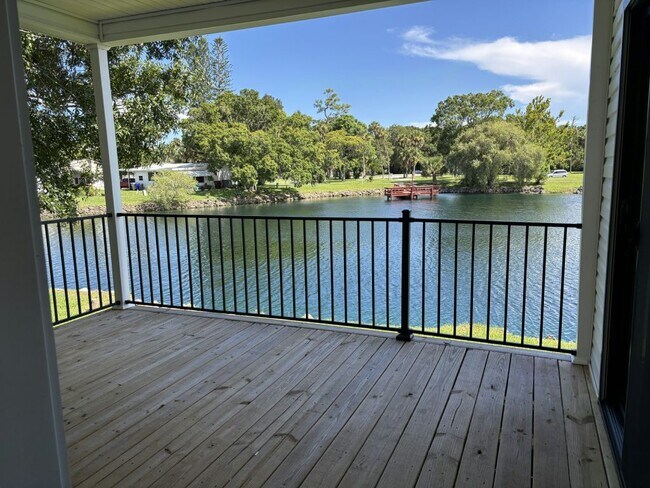 Photo - 7300 20th St