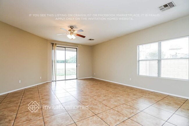 Photo - 300 S 9th St