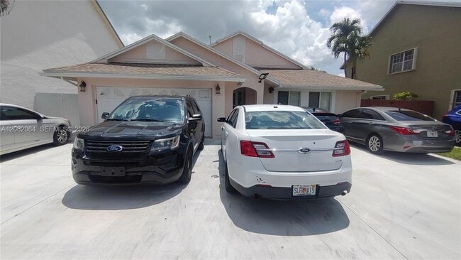Photo - 19081 NW 77th Ct