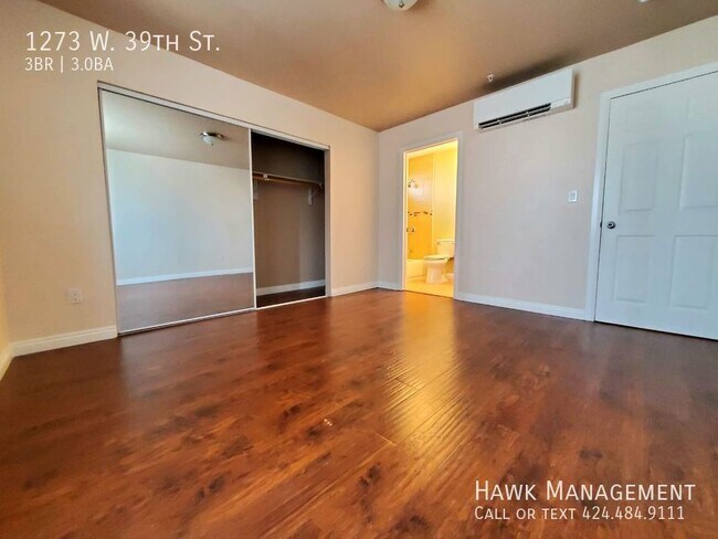 Photo - 1273 W 39th St