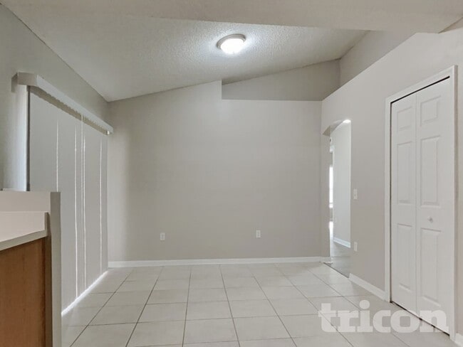 Photo - 508 Cloudcroft Dr