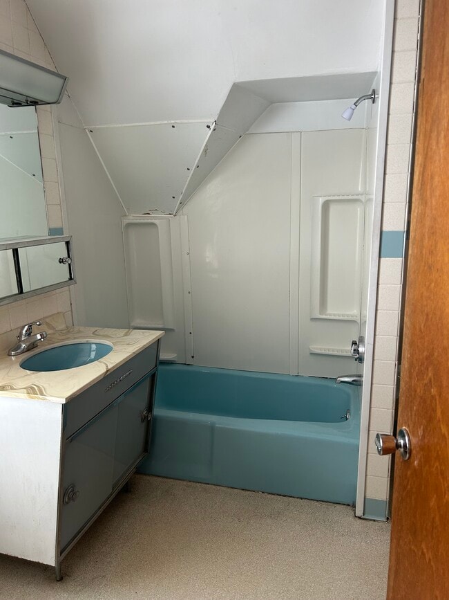 Photo - 103 US Route 1 Unit #3upstairs