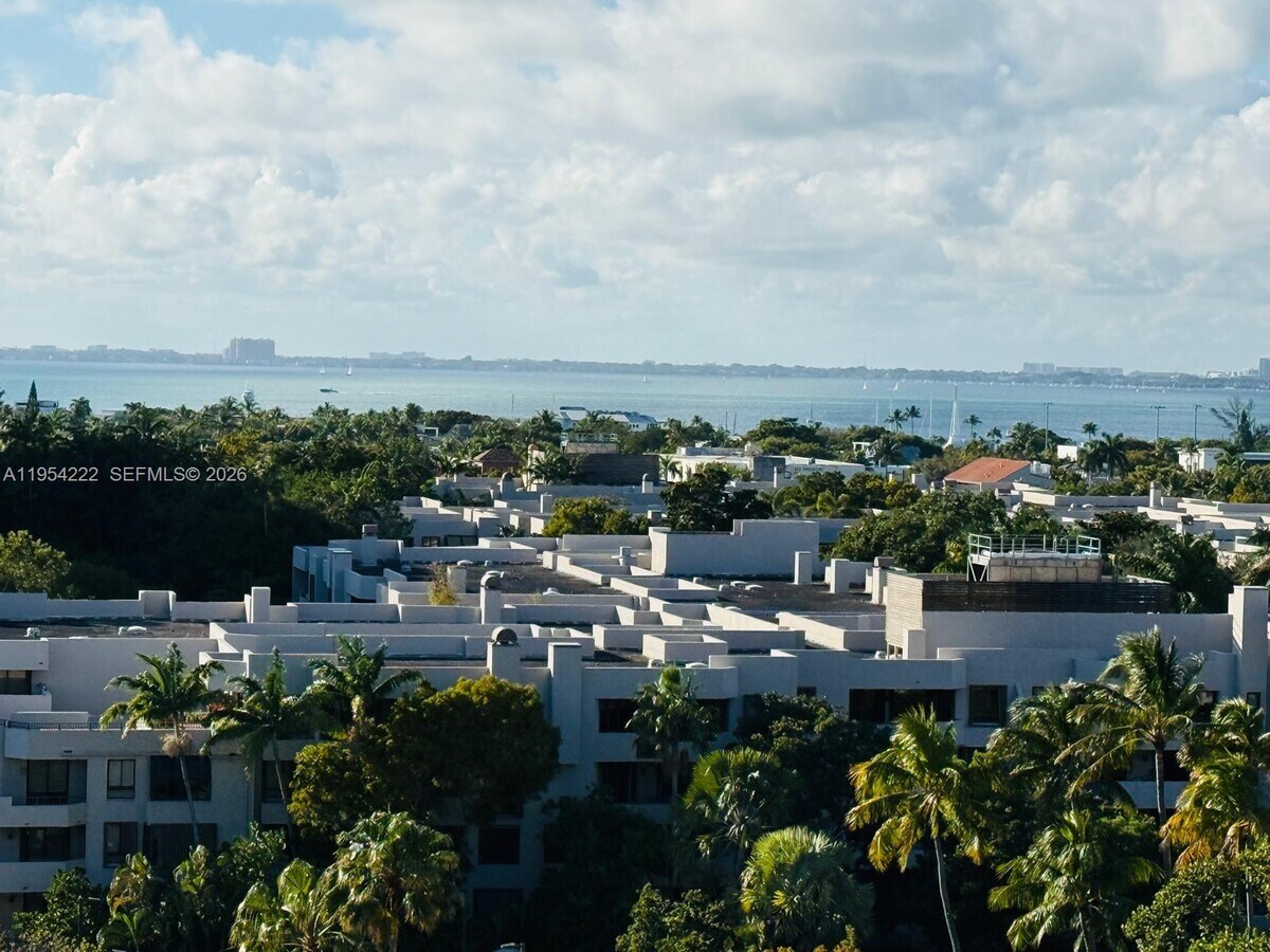 Photo - 201 Crandon Blvd Unit 928