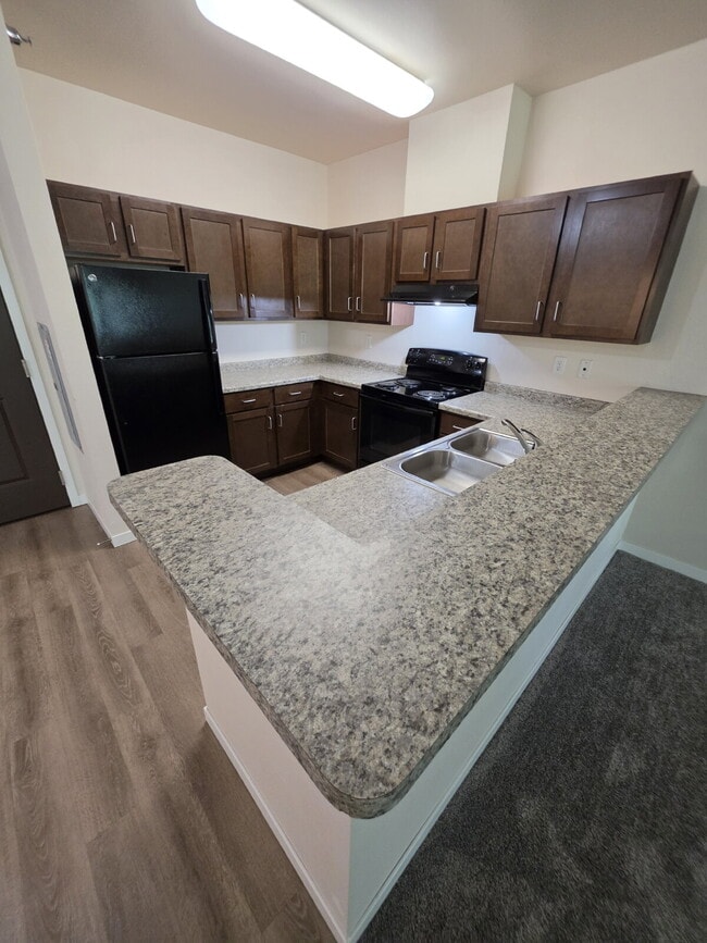 Photo - 2 Bedroom | 1 Bathroom 2nd Floor Apartment Available RIGHT NOW! Unit 307