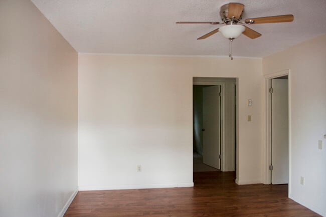 Laurel Place Apartments