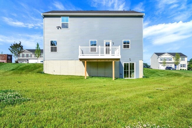 Photo - 69 Summerfield Dr