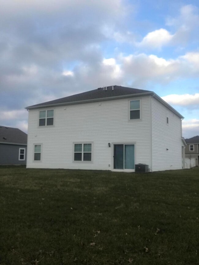 Photo - 467 Garnet Rnch Dr