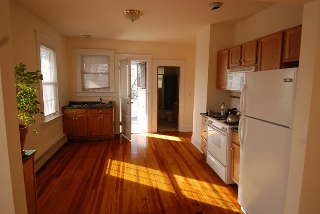 Kitchen - 20 Maple St Unit 2B