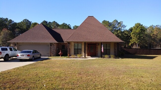 Building Photo - 3656 Belview Rd