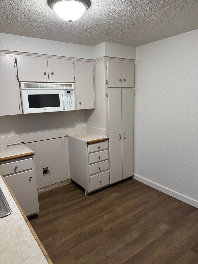 Photo - Freshly Updated 3-Bedroom, 2-Bath Home in Reedsport