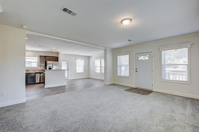 Photo - 2018 Stevens St Apartment