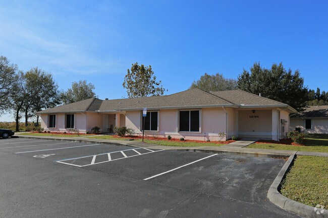 Photo - Joseph L. Lee Gardens Apartments