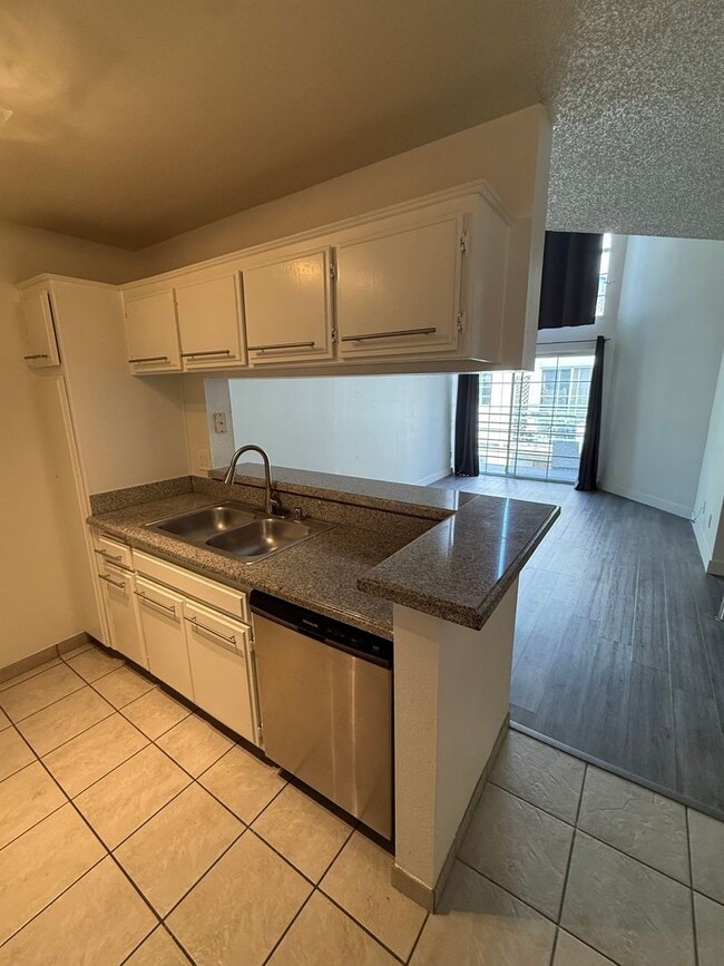 Photo - Sterling Court Apartments