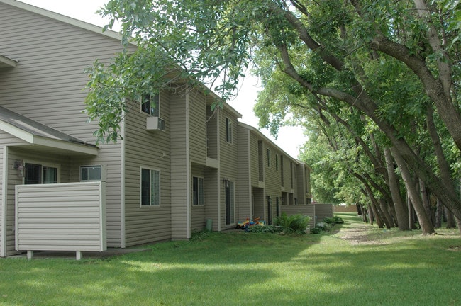 Woodmount Townhomes