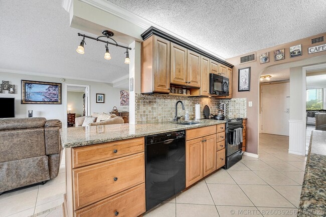 4200 N Ocean Dr Unit 2-306