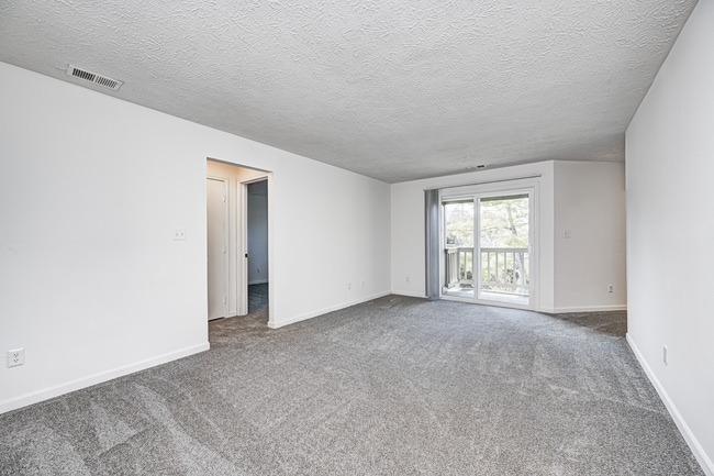 Greenfield Knoll Apartments