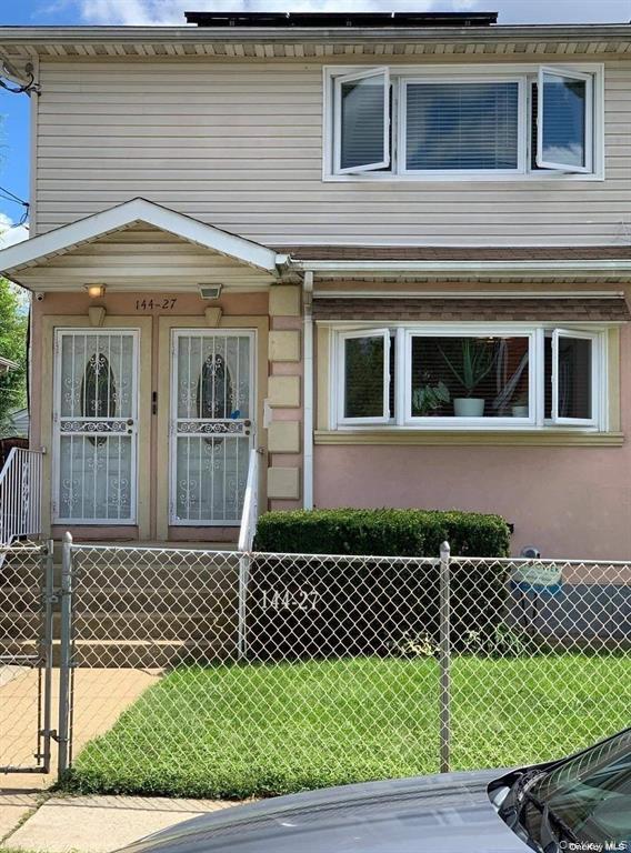 Building Photo - 144-27 229th St Unit 2nd Fl Rental