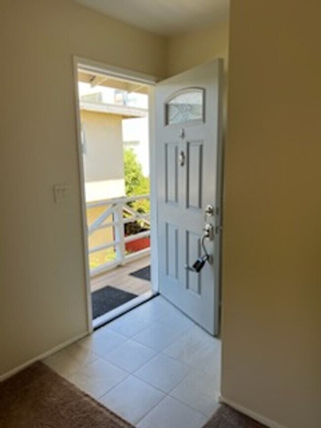 Photo - 227 Harrison Ave Unidad 6