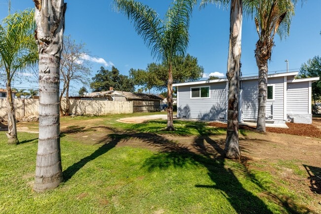 Photo - 1041 S Orange St