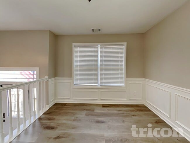 Photo - 209 Arbor Dr