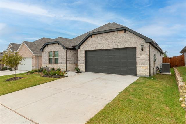 Photo - 2216 Dunbar Dr