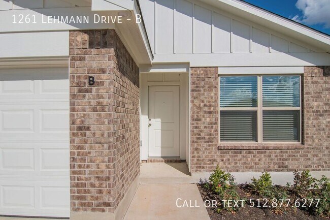 Building Photo - 1261 Lehmann Dr Unit B