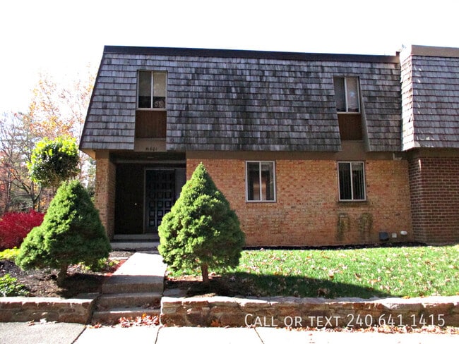 Building Photo - 19601 Sparr Spring Rd