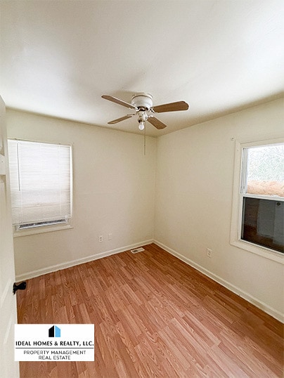 Photo - 949 Remington Ave